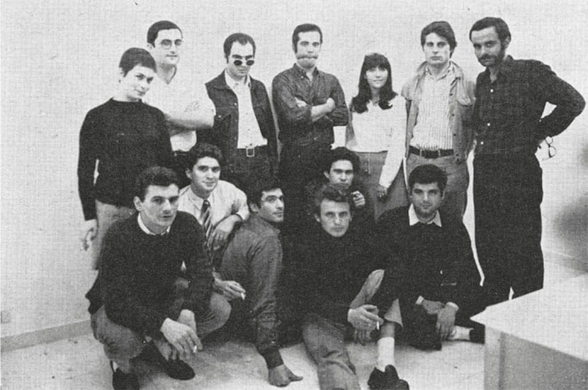 Mostra Arte Povera – Im Spazio, a cura di Germano Celant, Galleria La Bertesca, Genova, 1967. In prima fila, da sinistra: Umberto Bignardi, Francesco Masnata, Renato Mambor, Jannis Kounellis, NicolaTrentalance; in seconda fila, da sinistra, si riconoscono: Germano Celant, Mario Ceroli, Pino Pascali, Cesare Tacchi, Emilio Prini Mostra Arte Povera – Im Spazio, a cura di Germano Celant, Galleria La Bertesca, Genova, 1967. In prima fila, da sinistra: Umberto Bignardi, Francesco Masnata, Renato Mambor, Jannis Kounellis, NicolaTrentalance; in seconda fila, da sinistra, si riconoscono: Germano Celant, Mario Ceroli, Pino Pascali, Cesare Tacchi, Emilio Prini